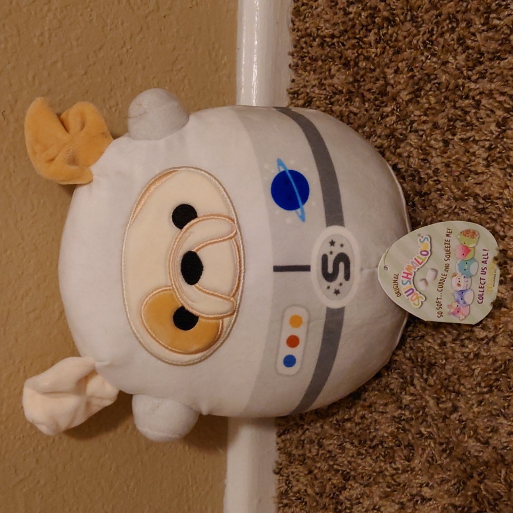 Brock 8 inch pug astronaut squishmallow
